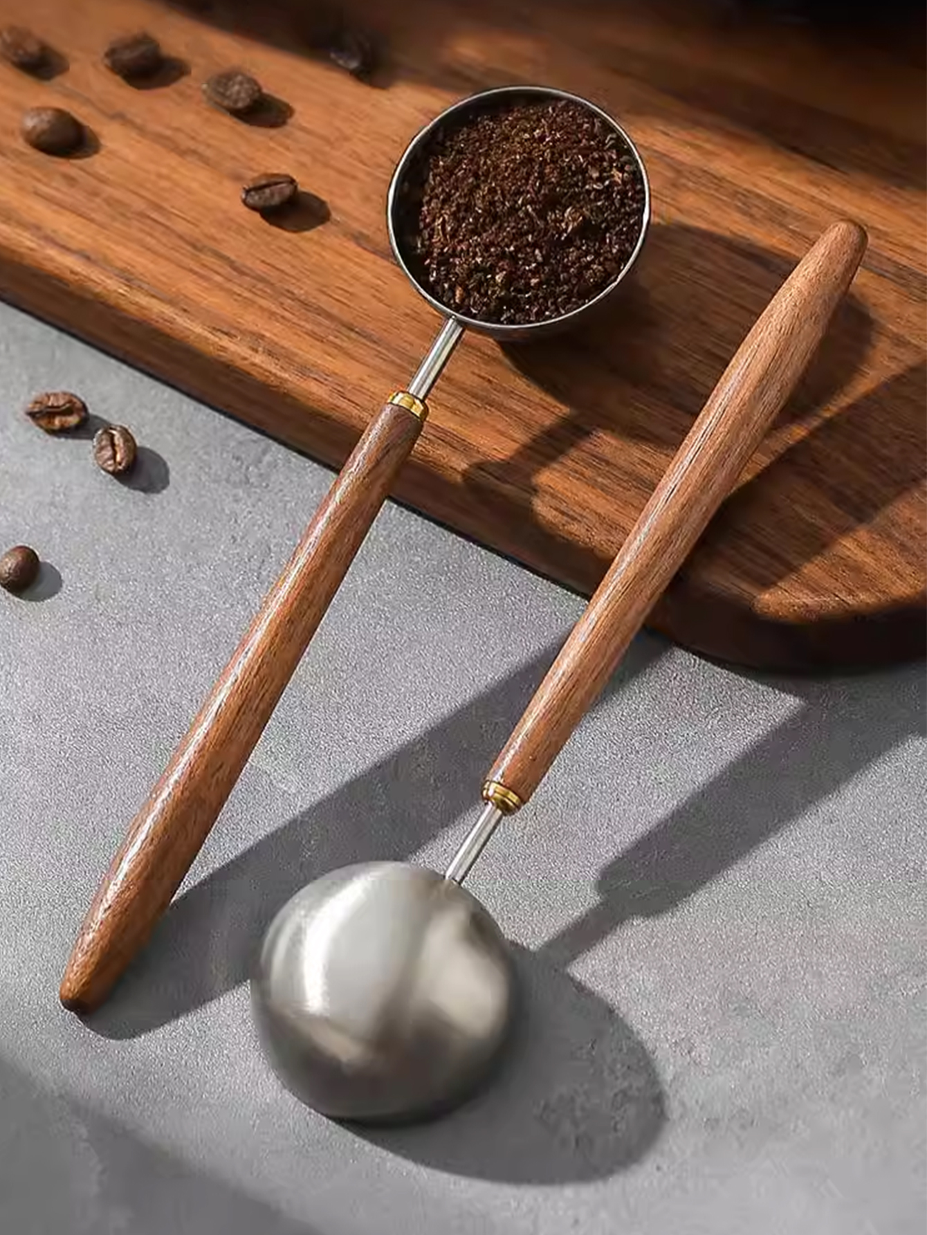 Coffee Spoon - Vintage Walnut  - огляд і ціна Vintage Collectible Spoons