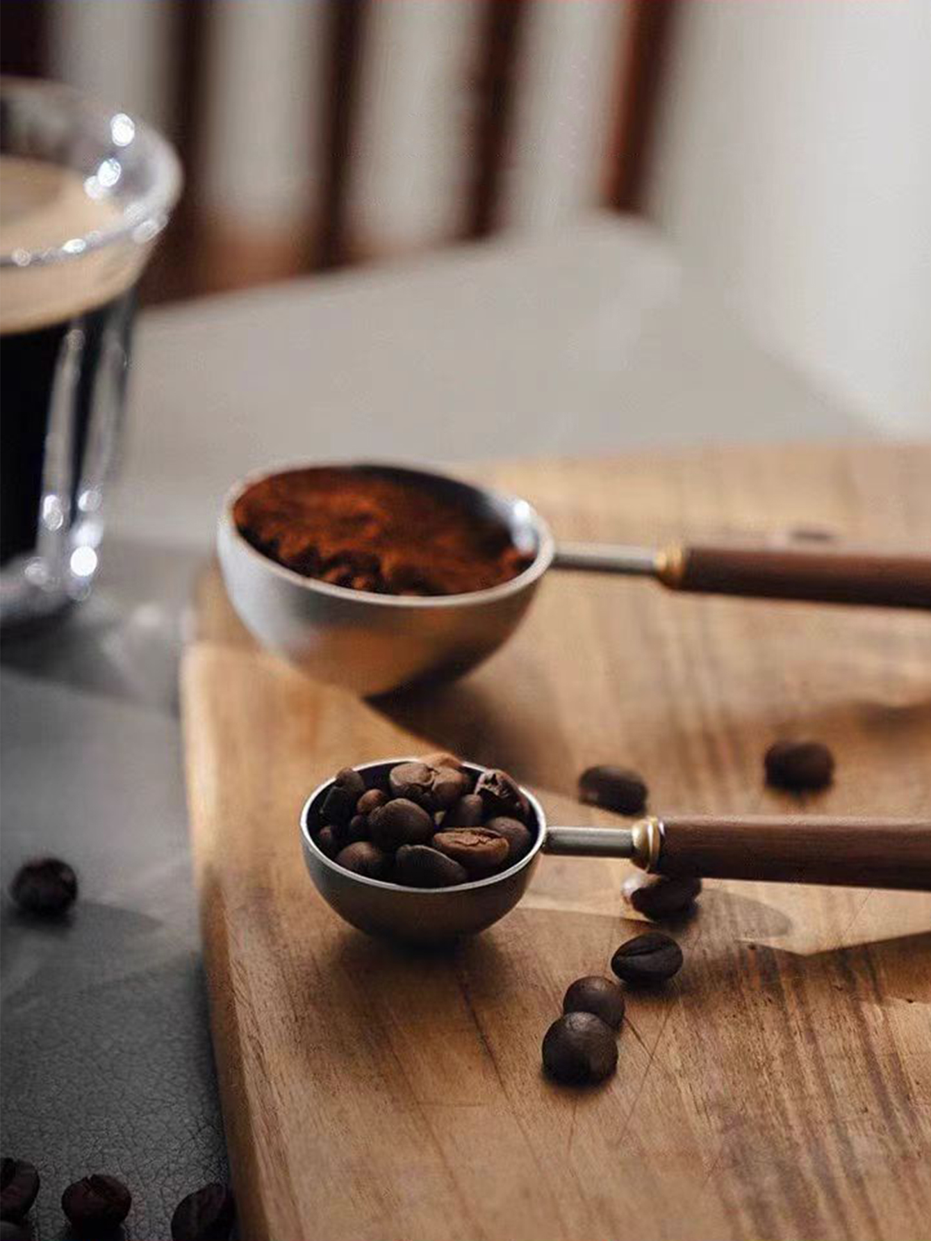 Coffee Spoon - Vintage Walnut  - огляд і ціна Vintage Collectible Spoons