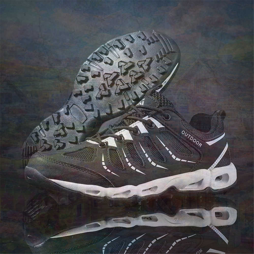 Sumer Round Tip Silver Sneaker - огляд і ціна Collectible Vintage Wine