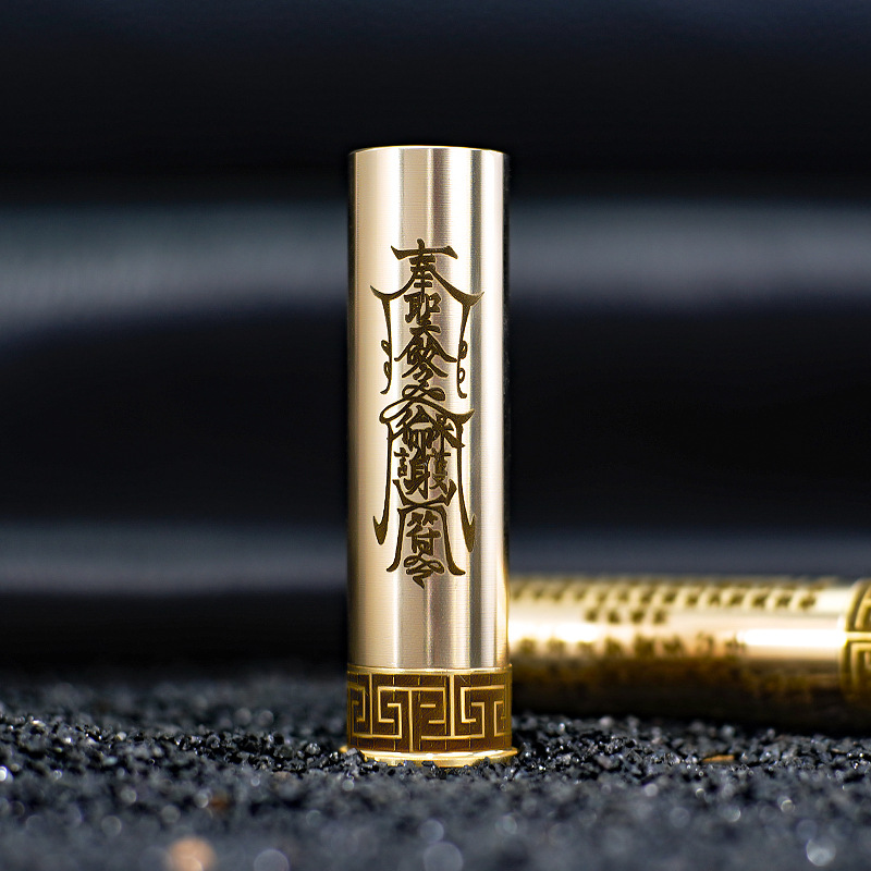 Brass German Vintage Gasolin E - огляд і ціна Vintage Collectible Lighters