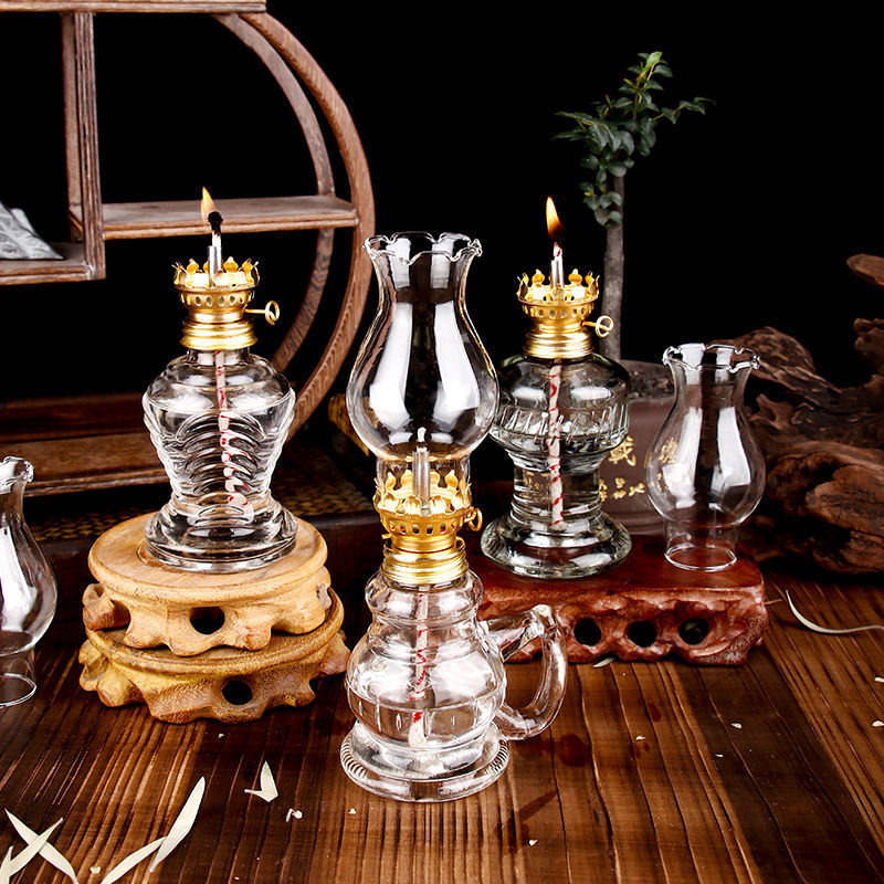 Glass Oil Lamp Classic Retro V - огляд і ціна Collectible Vintage Lamps